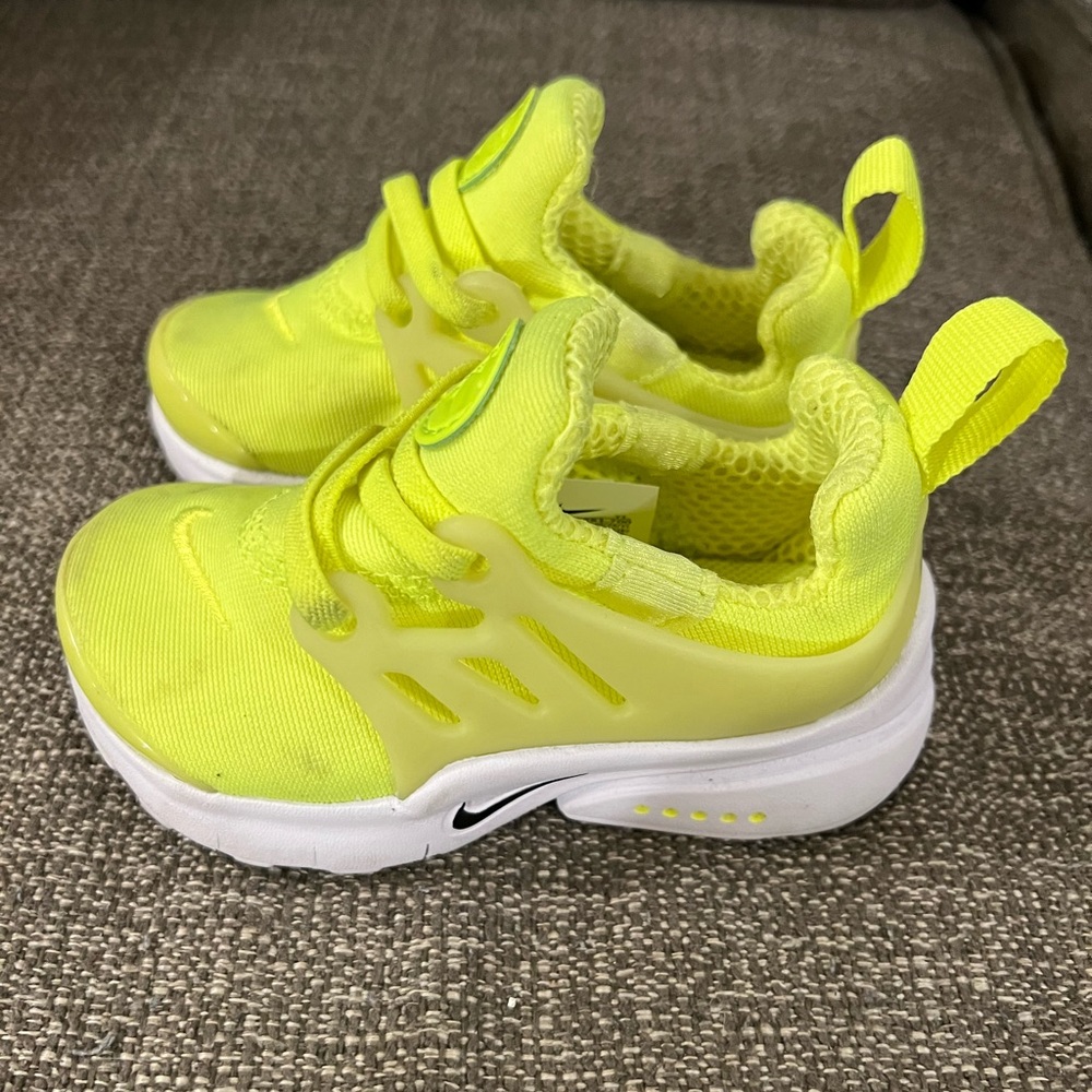 Nike Prestos